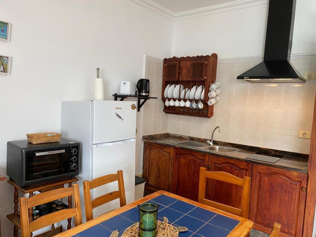 Casa Los Juanes Caleta de Sebo Kültér fotó